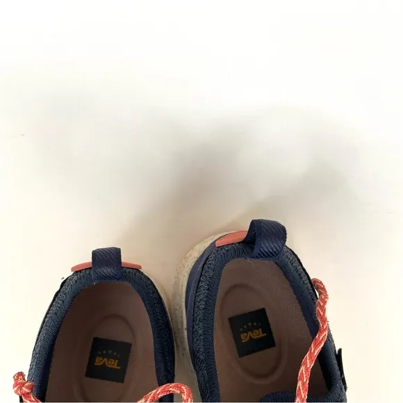 Teva Arrowood 2 Knit Trail Sneakers Womens Size 8.5 Navy Blue Peach Pre Owned