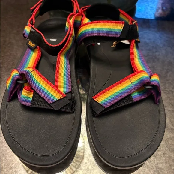TEVA Hurricane XLT2 LGTBQ Sandals NEW