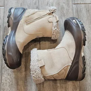 The North Face Boots Women’s Size 10 Heatseeker Waterproof Winter Snow 200 gram