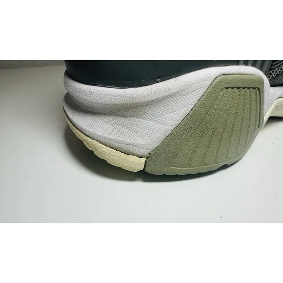 The North Face Litewave Ampere II Gull Gray White Sneakers Shoes Men's 10