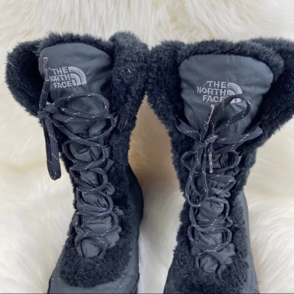 THE NORTH FACE WINTER LACE UP BOOTS SIZE 6.5