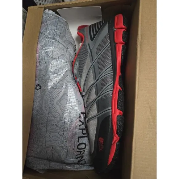 The North FaceMen's Litewave Ampere Monument Grey/ Fiery Red Size 11