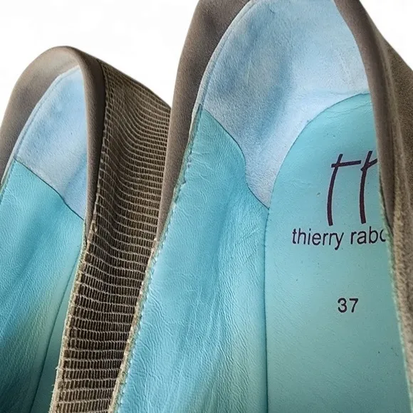 Thierry Rabotin olive green elegant flats suede &amp; textured leather finish US 6.5