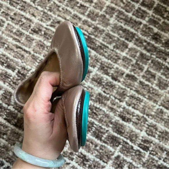 Tieks Ballet Flats with Rounded Toe and Elastic Edge Bronze