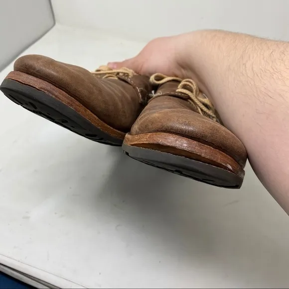 Timberland brown leather low top boots 10