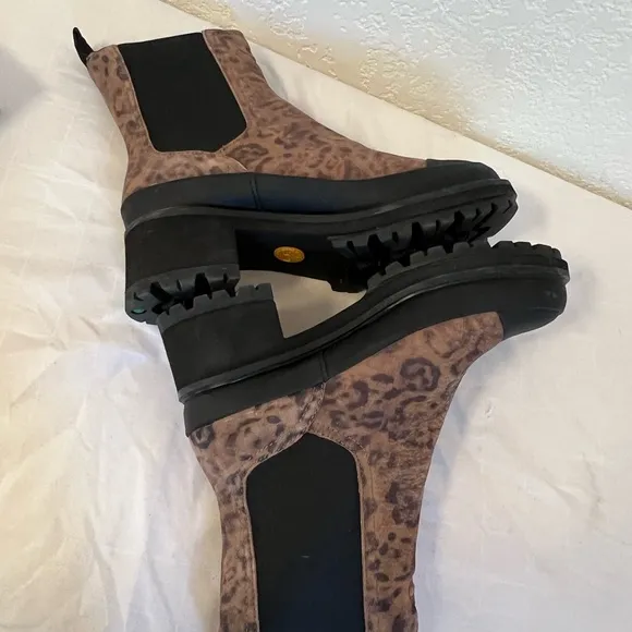 TIMBERLAND KORI PARK Brown Black Leopard Leather Mid Calf Chelsea Boot US 8 EUC
