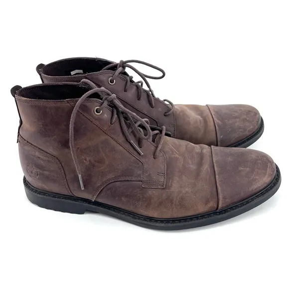 Timberland Lafayette cap toe chukka boots