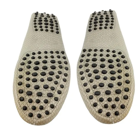 Tod's Beige Textured Embossed Flats / Loafers