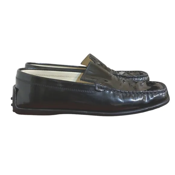 Tod's Black Patent Leather Slip-On Loafer Flats Women's size 7