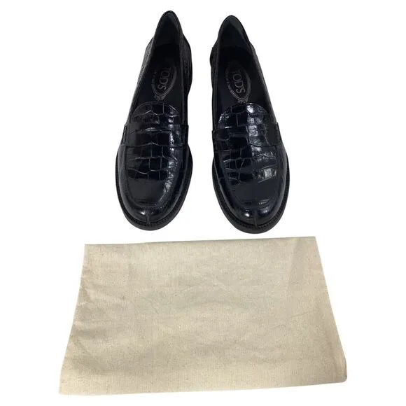 Tod's Croc-Embossed Loafers in Black Leather