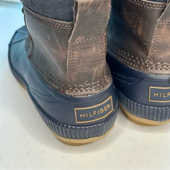 Tommy Hilfiger Men’s Brown Leather and Blue Lace Up Duck Boots Rain Boots