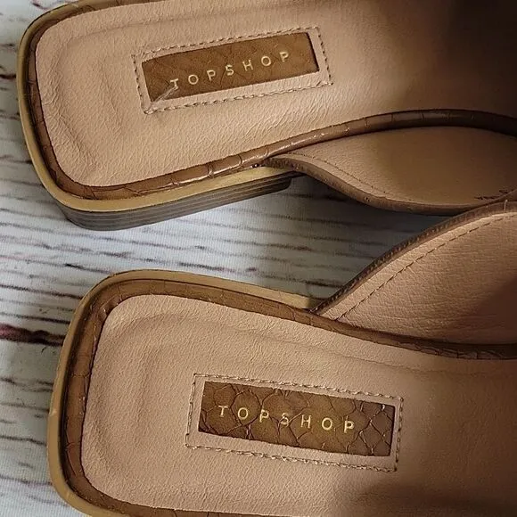 TOPSHOP Tan Padded Slide Sandals  Size 6