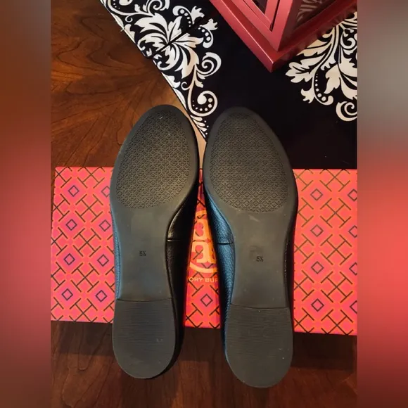 Tori Burch Claire Leather Black Ballet Flats NWOT