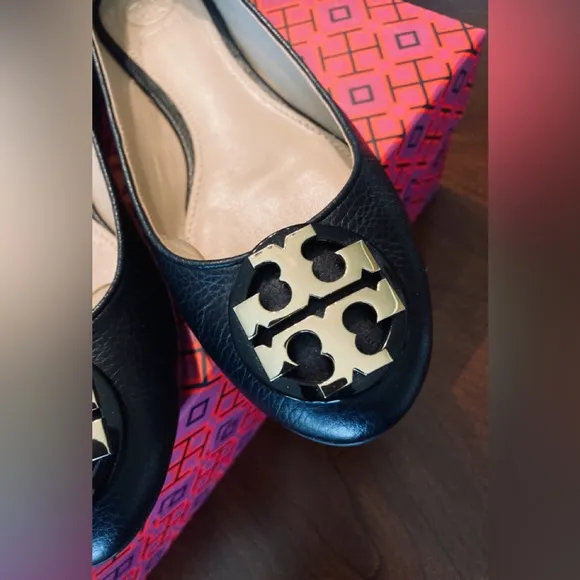 Tori Burch Claire Leather Black Ballet Flats NWOT