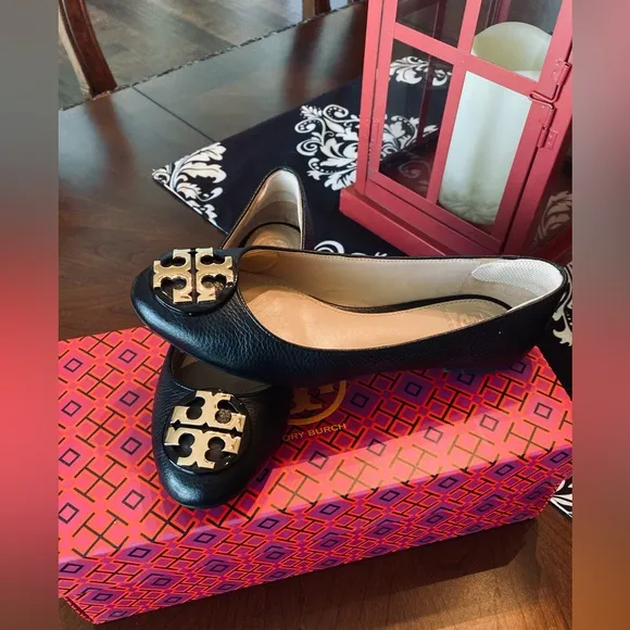 Tori Burch Claire Leather Black Ballet Flats NWOT