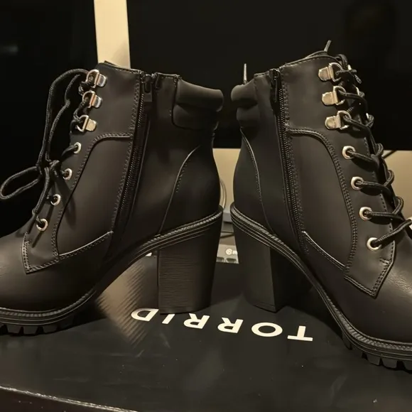 Torrid Black Lace-Up Heel Hiker Bootie Sz 10 New