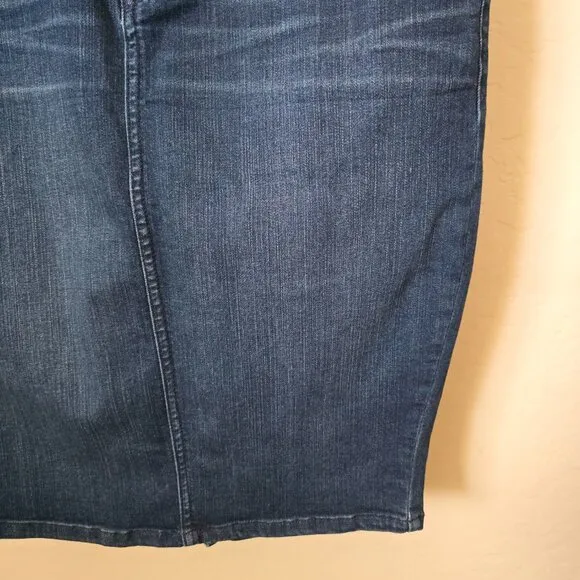 Torrid Denim Pencil Skirt - Premium Stretch Medium Wash