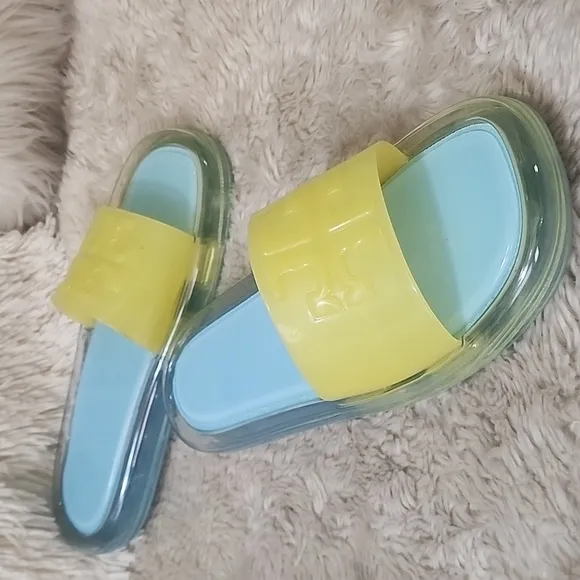 TORY BURCH ELEANOR SANDALS