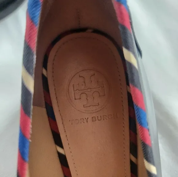 Tory Burch Elegant Black Loafers with Gold Accent