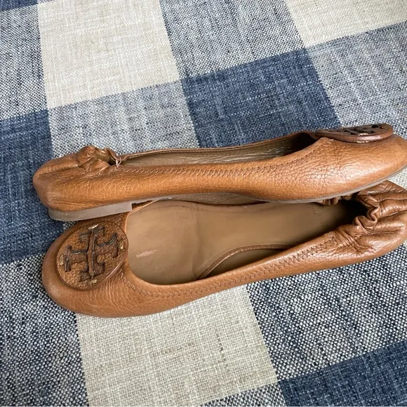 Tory Burch Tan Leather Ballet Flats with Logo