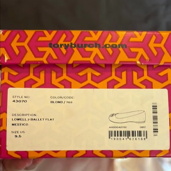 Tory Burch Tan Leather Flats with Logo