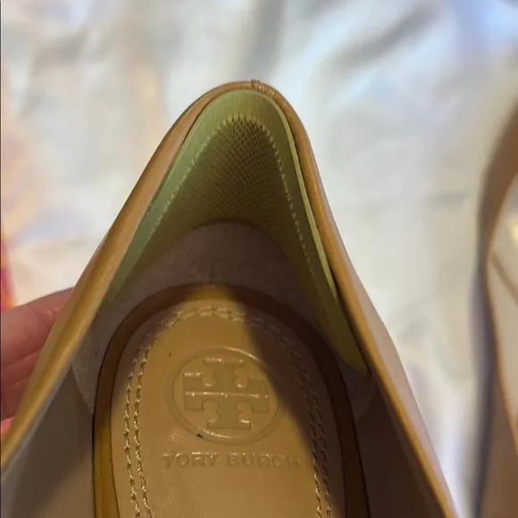 Tory Burch Tan Leather Flats with Logo