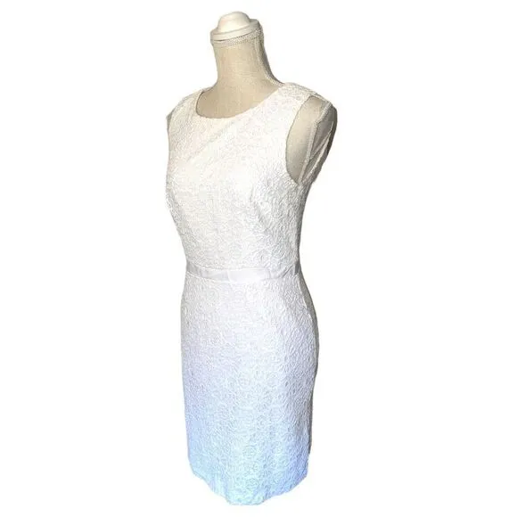 Trina Turk White Eyelet Lace Sheath Dress Size 4 NWT