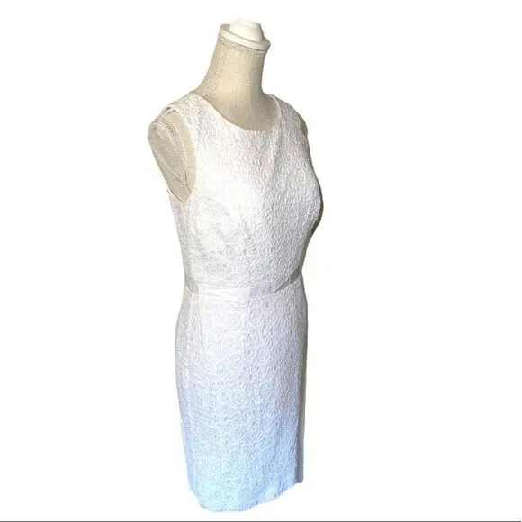 Trina Turk White Eyelet Lace Sheath Dress Size 4 NWT