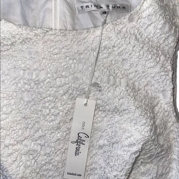 Trina Turk White Eyelet Lace Sheath Dress Size 4 NWT
