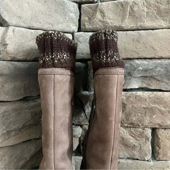Ugg 1936 Skyliar Wedge‎ Boots / SZ 10