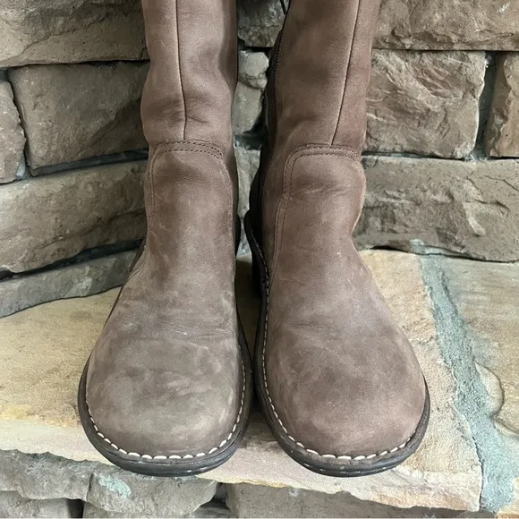 Ugg 1936 Skyliar Wedge‎ Boots / SZ 10