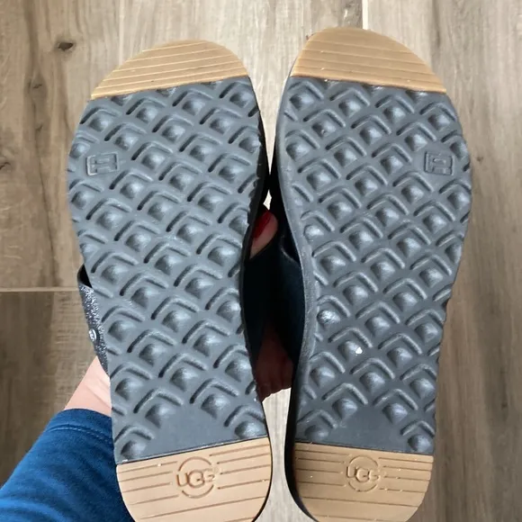 UGG 6 Kari glitter slide sandals