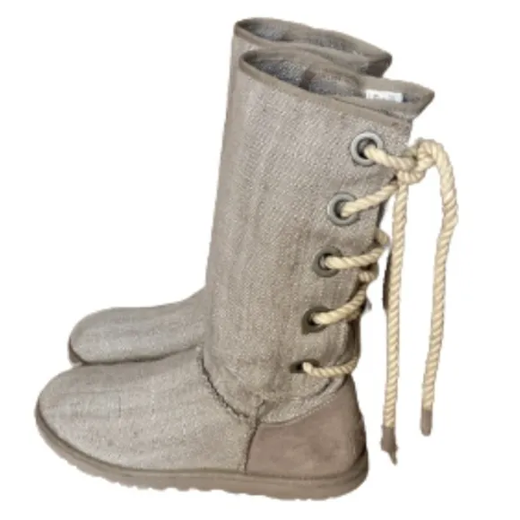 UGG Boots Heirloom Lace Up Boots size 7