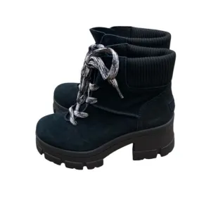 UGG Brooklyn lace up suede black boots