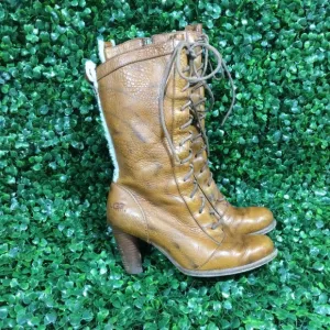 Ugg Camille lace up boots