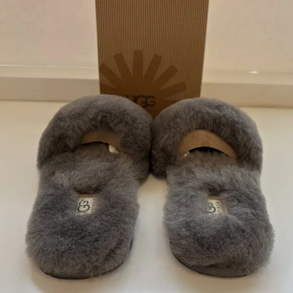 UGG Fluff Slide Sheepskin Slippers Sandals Slip-On Grey Size 6 NEW