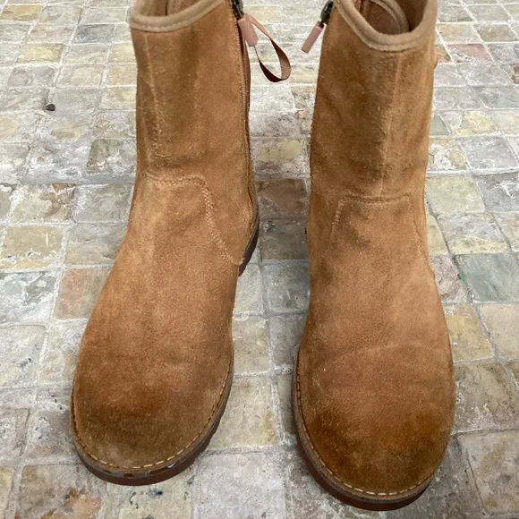 Ugg lace up boots
