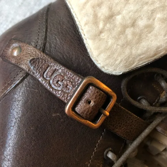 UGG Leather Caprera Wedge Bootie Sheepskin 5 Flint