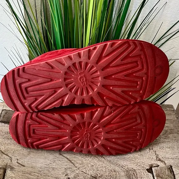 Ugg Neumal Samba Red Boots