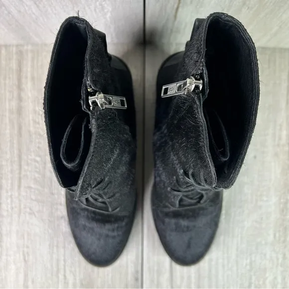 UGG Oriana Exotic Black Cow hair Lace Up Platform Heeled Boots Women’s Size 6