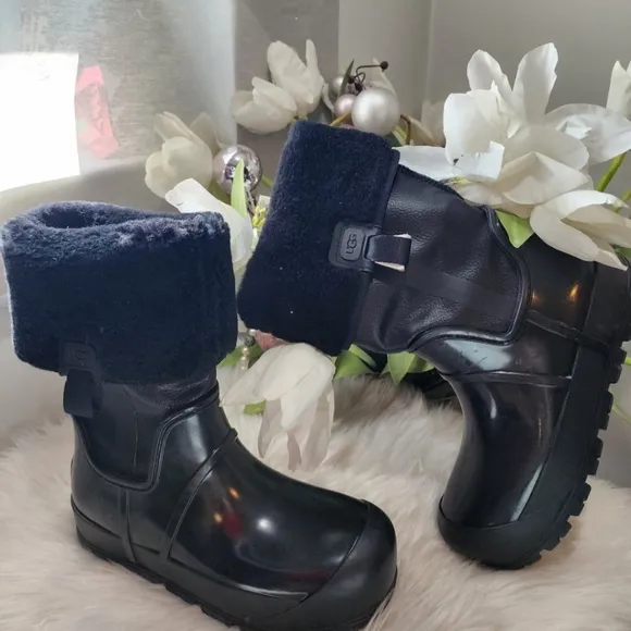 UGG RAINCLOUD TALL Women shoes new