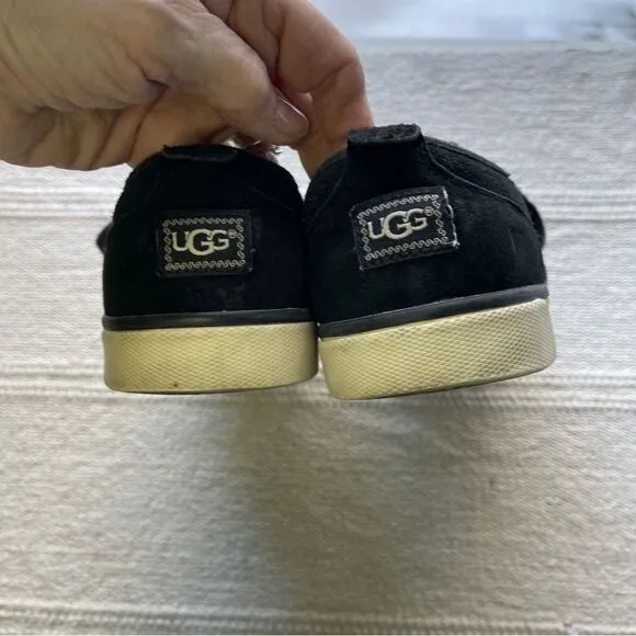 Ugg Suede Lace up Lined Sneakers, Size 8