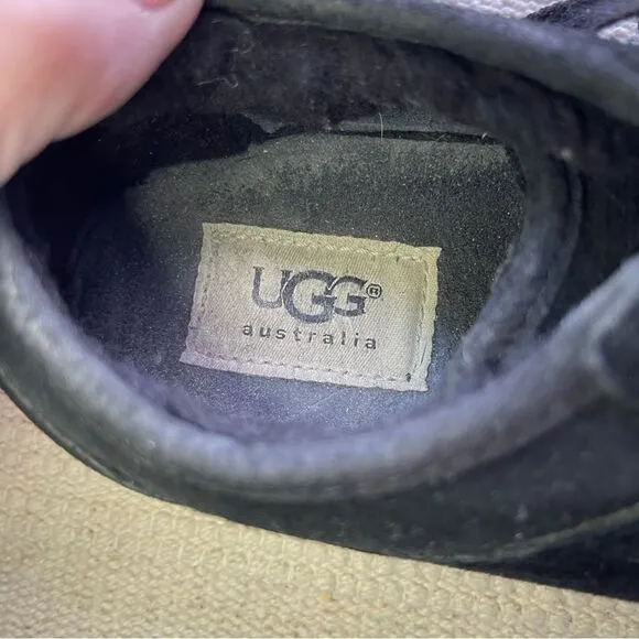 Ugg Suede Lace up Lined Sneakers, Size 8