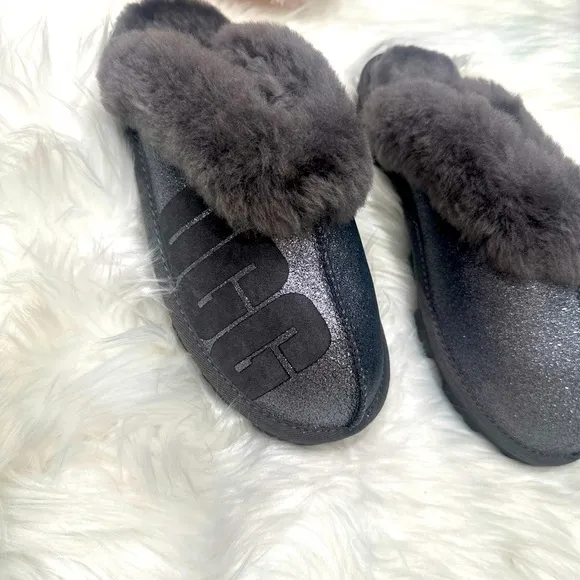 Ugg Women Slippers Hard Bottom Slippers for Indoor and Outdoor Warm Fu…