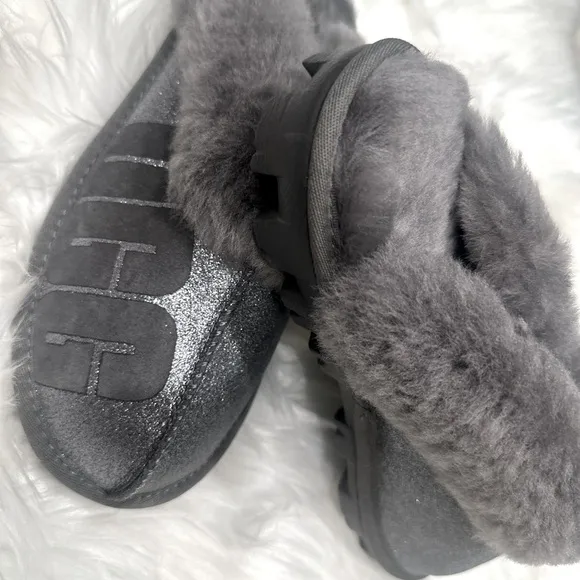 Ugg Women Slippers Hard Bottom Slippers for Indoor and Outdoor Warm Fu…