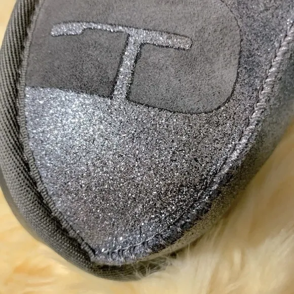 Ugg Women Slippers Hard Bottom Slippers for Indoor and Outdoor Warm Fu…