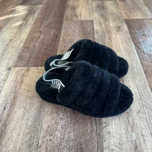 Ugg women’s fluff yeah slingback slide sandals size 7