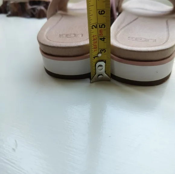 UGG Women's Kaki Slide Flats Sandals