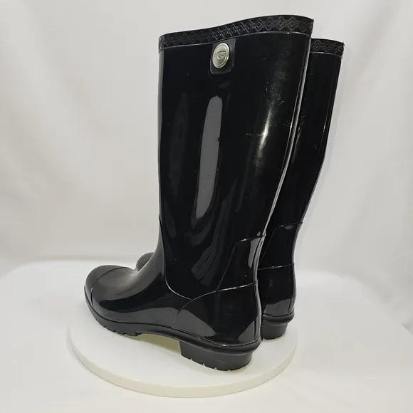 UGG Womens Shaye Rain Tall Boots Glossy Black Size 9 Waterproof Sheepskin Insole