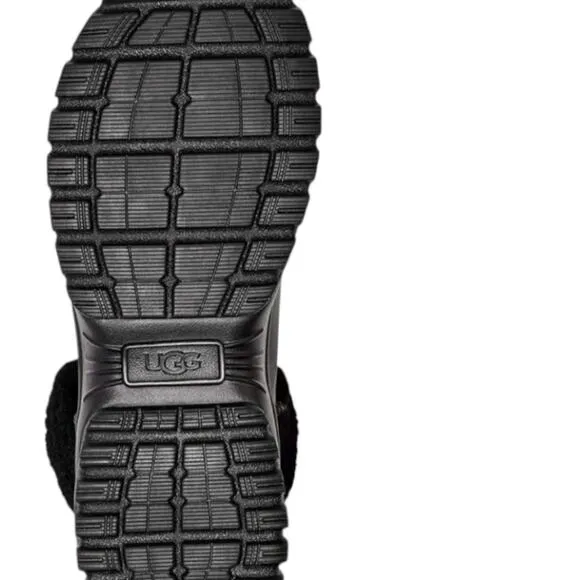 UGG YOSE FLUFF V2 BLACK Hiking Waterproof BOOTS WOMEN'S Size 9.5 New